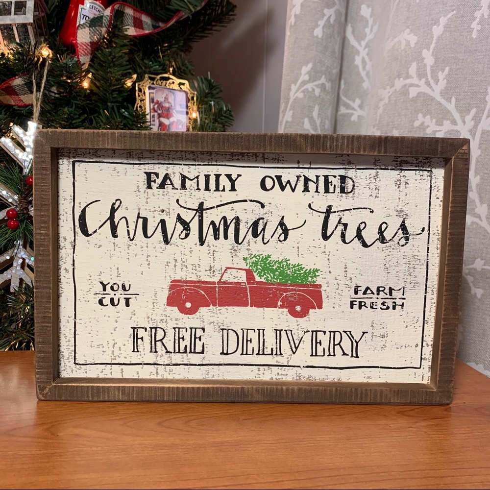 Family Owned Christmas Trees Inset Box Sign